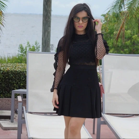 Self portrait dress in black size 0 - Picture 3 of 9